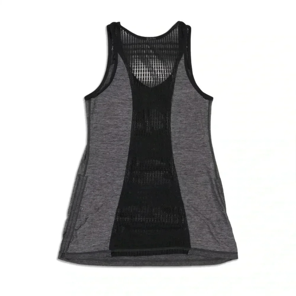 Lululemon Run Tie And Fly Tank Top women’s - Picture 10 of 10